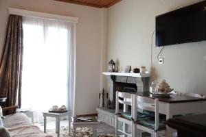 Boutique Arachova Retreat - Peaceful Mountain View