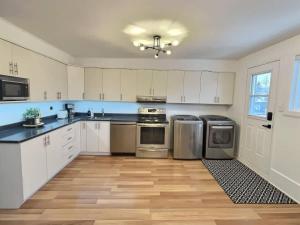 10 min City Center - 2 Bedrooms - 6 people - AC