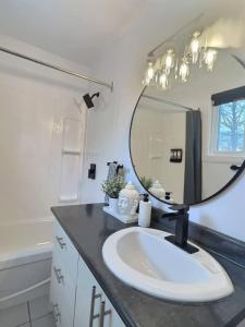 10 min City Center - 2 Bedrooms - 6 people - AC