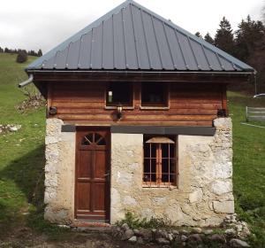 Chalets Le Mignot - Station de ski a 15min : photos des chambres