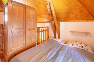 Chalets Le Mignot - Station de ski a 15min : photos des chambres