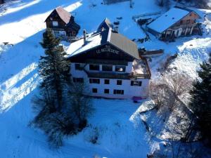 Chalets Le Mignot - Station de ski a 15min : photos des chambres