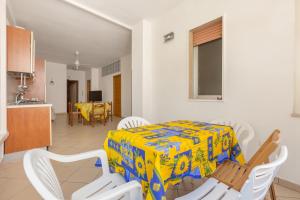 Casa Romano by BarbarHouse