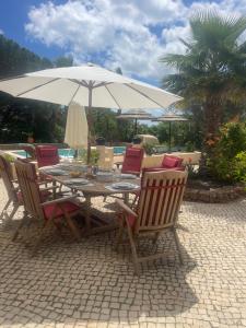 Casa Erica - Beautiful Algarve Farmhouse Villa with Private Pool