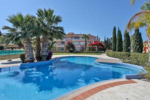 HARMONY of Sew view, Nature and Amazing Pool