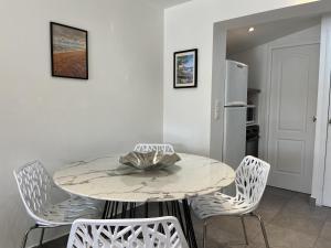 Port Frejus, 400m des plages et base nature, studi