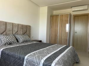 RMILATE GARDEN N6 vue sur piscine