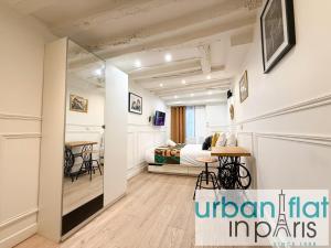 Urban Flat 42 - Game of thrones Apartment
