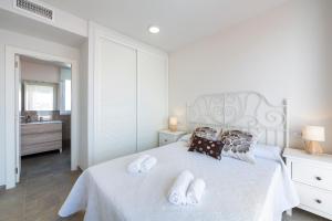 Ático nuevo con piscina