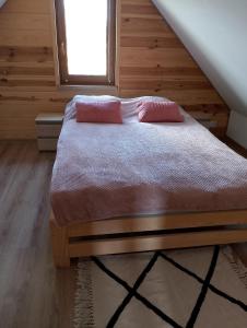 Domek pod czerwonym Dębem