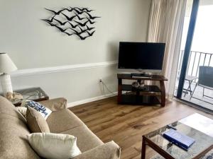 ROYAL GARDEN RESORT 1412 condo