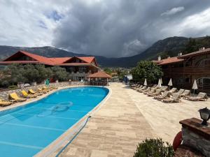 Lycian Center Hotel