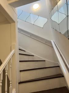 Truly Central, Princes St, close to Castle