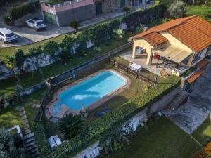 Perla sul mare con piscina