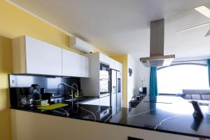 Perla sul mare con piscina