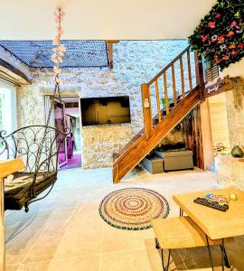 Villas Maison Insolite avec Spa Privatif : photos des chambres