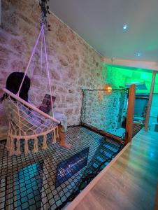 Villas Maison Insolite avec Spa Privatif : photos des chambres