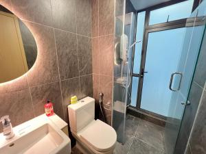 INFINITUM Service Suites KLCC HomeStay