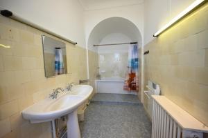 Maisons d'hotes Nuits Salines Salin de Giraud : photos des chambres