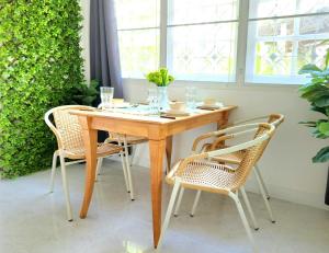 Village Beach House I