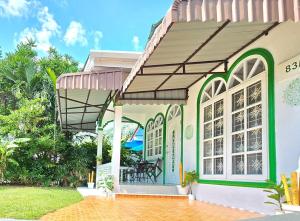 Village Beach House II