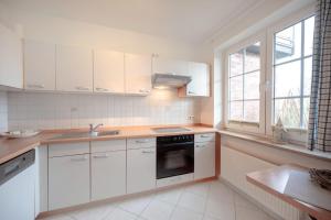 Salzwiesenglueck-im-Haus-zwischen-den-Wassern