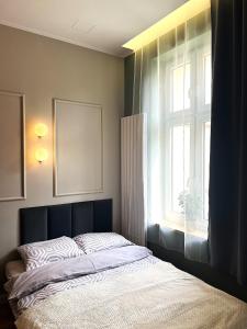 GREY Apartment 1