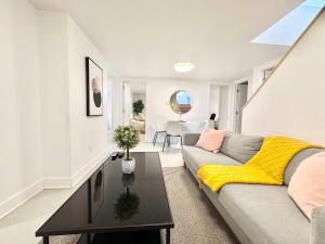 4 Large Rooms City Centre