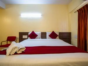Hotel Vyshak International
