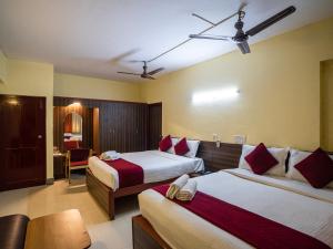 Hotel Vyshak International