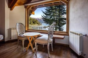 BOG Casa Inalafquen - con costa de lago