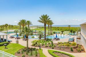 Three-Bedroom Townhouse room in Sunset Vista By the Sea - Sparkling Pool and Bay Views! Enjoy Beach Club - Lazy River - Hot Tub!