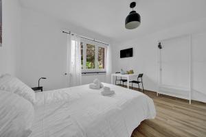 PEARL02 Pearl Arbor Studio 2