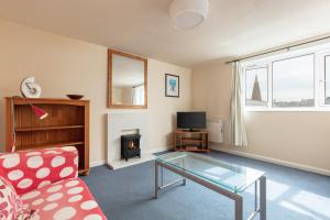 Newton House - Free Parking