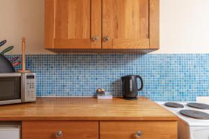 Newton House - Free Parking