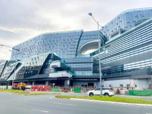 Modern & Luxury 1BR near Okada, Solaire, Airport