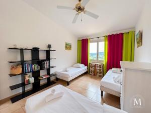 Maisons de vacances Belle demeure dans les hauteurs d-Ollioules : photos des chambres