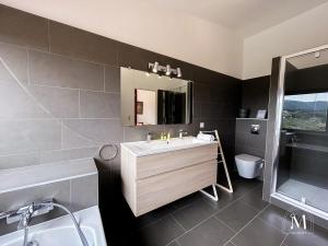 Maisons de vacances Belle demeure dans les hauteurs d-Ollioules : photos des chambres