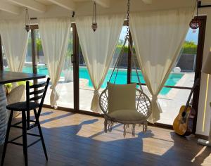 VILLA A CASA DI BETTY - Spacious & Bright Apartment with Private POOL - An Oasis of Peace to relax and recharge