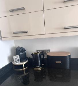 Bath City Centre Free Parking Free Breakfast Small Double Room Private Ensuite Bathroom