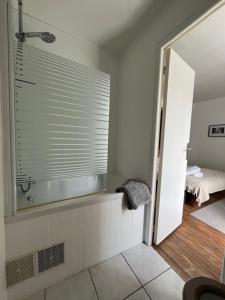 B&B / Chambres d'hotes Le chene fleuri : photos des chambres