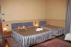 Standard Quadruple Room room in Albergo Ristorante Leon d'Oro