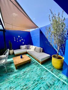 Beautiful winter apartment with private hot tub