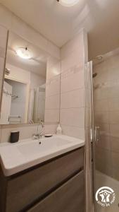 Maisons de vacances Au centre du village : photos des chambres