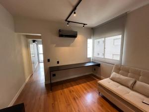 1 Quarto Bela Cintra Novíssimo Prox ao H Sírio