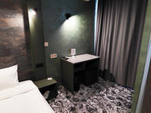 RCR Einstein studios 3