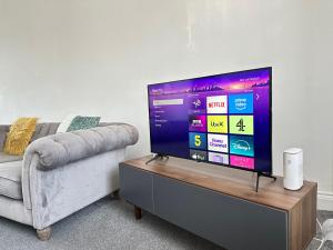 Spacious Family Friendly 4-Bed Holiday Home