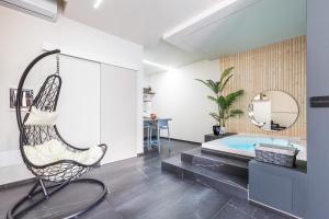 Mezzaluna Luxury Rooms by BarbarHouse