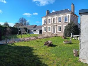 Villas Villa spacieuse pour famille a La Poterie-Cap-d'Antifer : photos des chambres