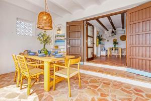 La IBICENCA & JACUZZI by XimoApartments